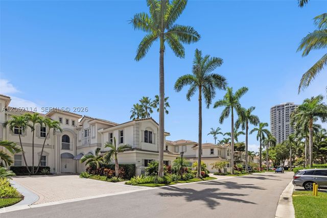 21103 NE 38th Ave 77, Aventura, FL 33180