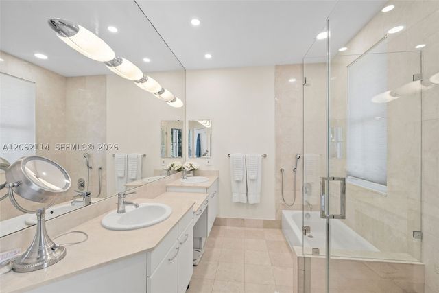 21103 NE 38th Ave 77, Aventura, FL 33180