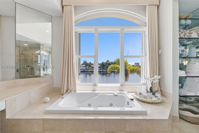21103 NE 38th Ave 77, Aventura, FL 33180