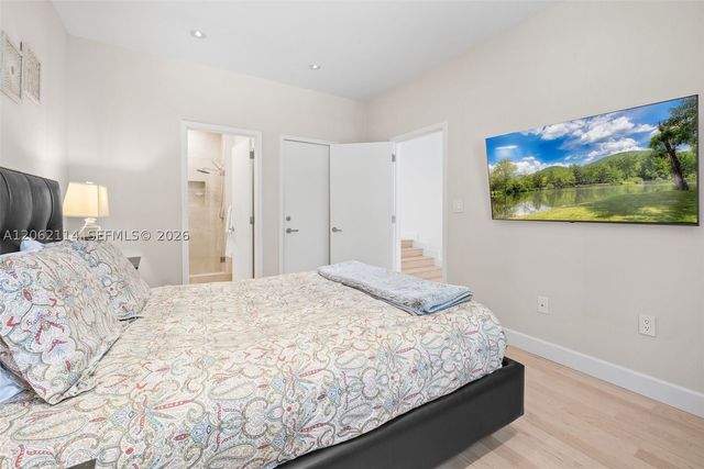 21103 NE 38th Ave 77, Aventura, FL 33180