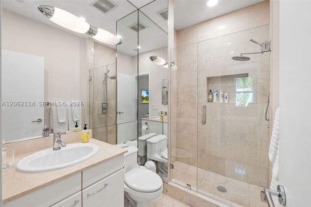 21103 NE 38th Ave 77, Aventura, FL 33180