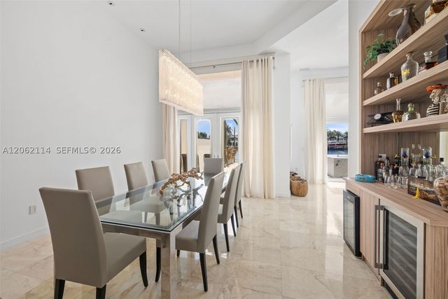 21103 NE 38th Ave 77, Aventura, FL 33180