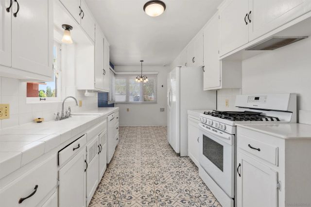 4630 Norma Dr, San Diego, CA 92115