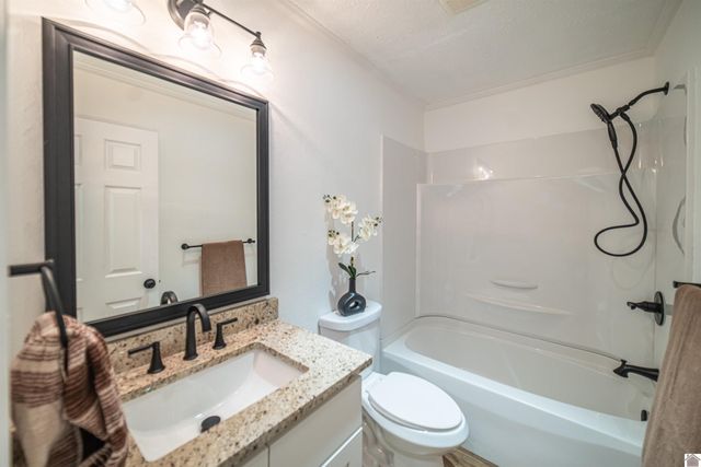 100 Clear Creek, Paducah, KY 42001