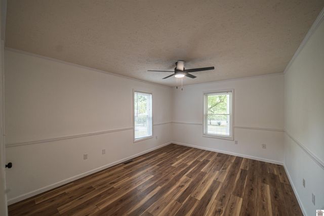 100 Clear Creek, Paducah, KY 42001