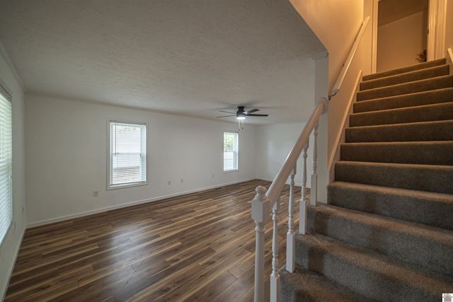 100 Clear Creek, Paducah, KY 42001