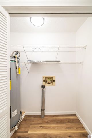 100 Clear Creek, Paducah, KY 42001