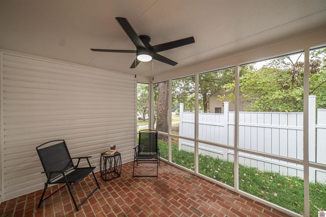 100 Clear Creek, Paducah, KY 42001