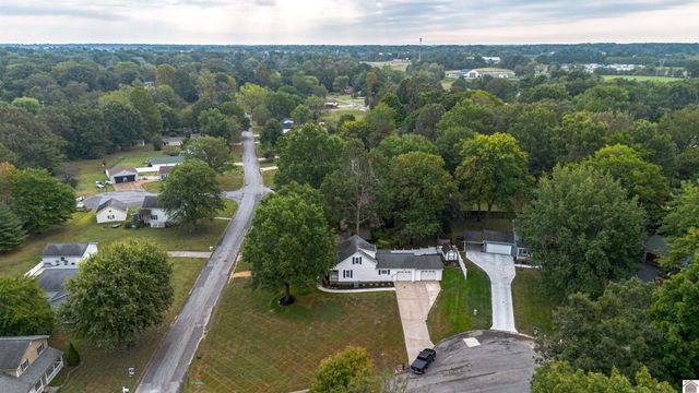 100 Clear Creek, Paducah, KY 42001