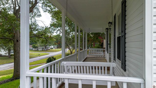 100 Clear Creek, Paducah, KY 42001