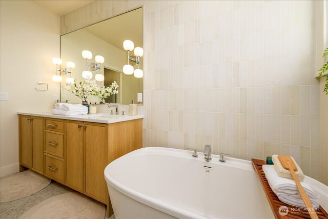 3609 NW 62nd Street, Seattle, WA 98107