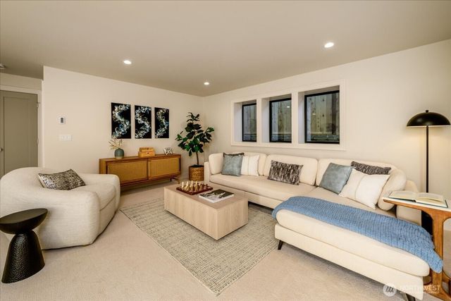 3609 NW 62nd Street, Seattle, WA 98107