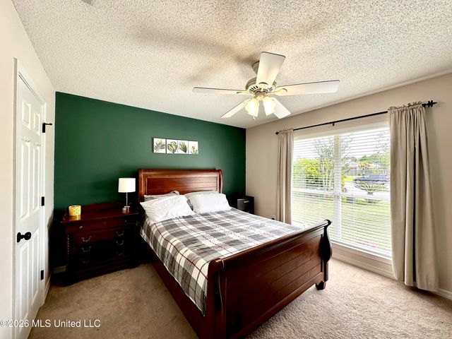 3031 Brookwood Drive, Ocean Springs, MS 39564