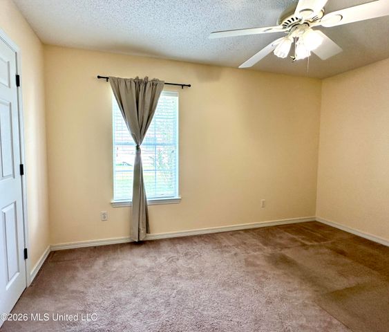 3031 Brookwood Drive, Ocean Springs, MS 39564
