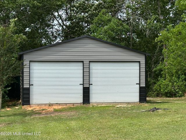 3031 Brookwood Drive, Ocean Springs, MS 39564