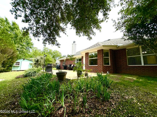 3031 Brookwood Drive, Ocean Springs, MS 39564