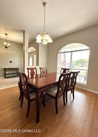 3031 Brookwood Drive, Ocean Springs, MS 39564
