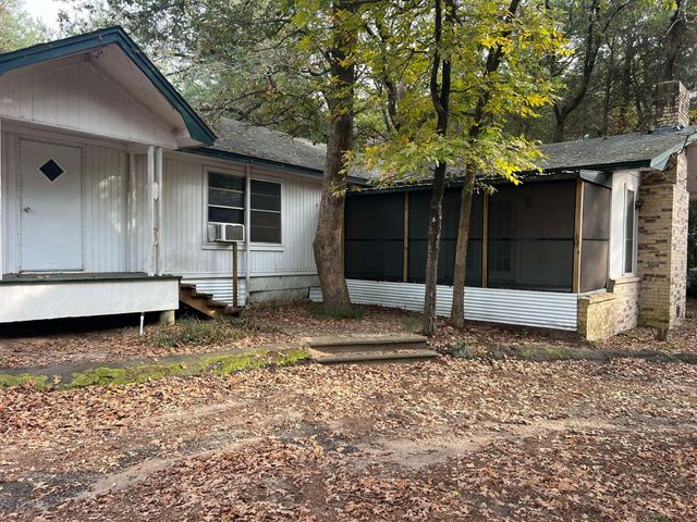 703 County Road 3235, Quitman, TX 75783