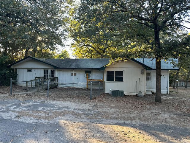 703 County Road 3235, Quitman, TX 75783