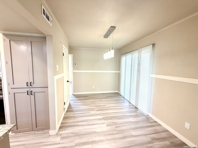 103 Brentwood Dr, New Braunfels, TX 78130