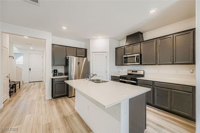 6834 Camino Real Street, North Las Vegas, NV 89086