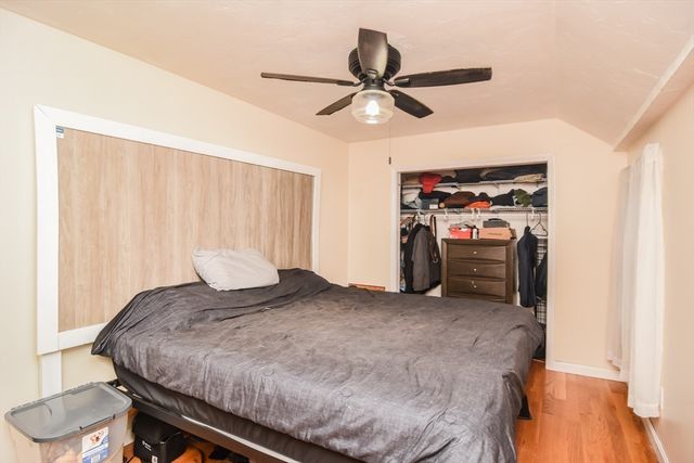 51 Richardson Ave, Dracut, MA 01826