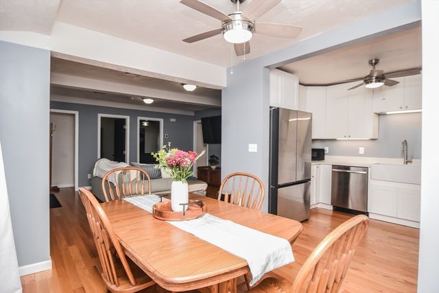 51 Richardson Ave, Dracut, MA 01826