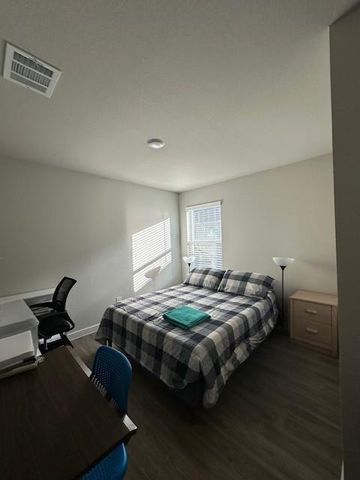 3003 Middleton Drive, Rosenberg, TX 77471