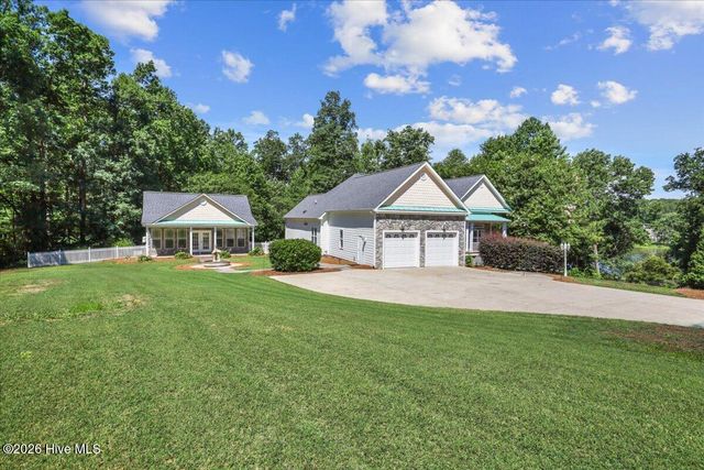 279 Brady Drive, Clayton, NC 27520