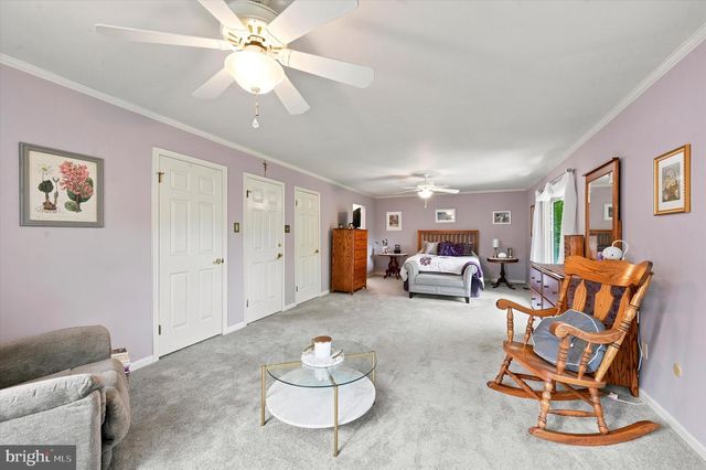 12 KINCAID CT, Media, PA 19063