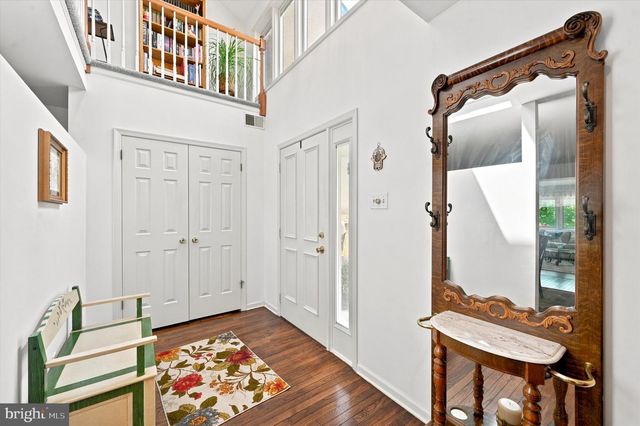 12 KINCAID CT, Media, PA 19063