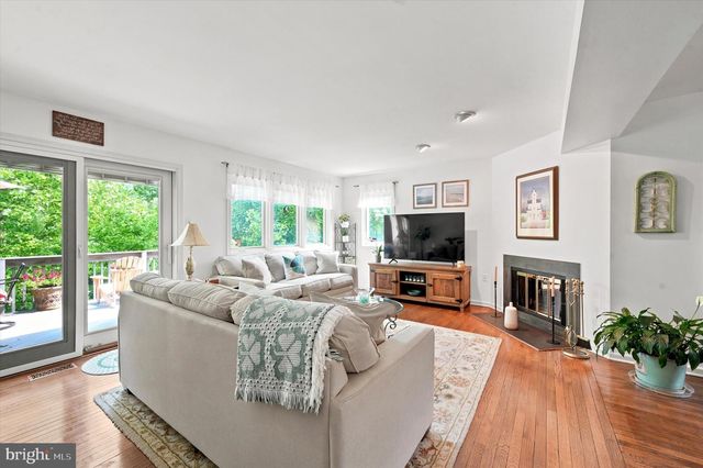 12 KINCAID CT, Media, PA 19063