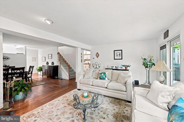 12 KINCAID CT, Media, PA 19063