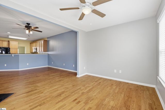 102 High Crest Court, Simpsonville, SC 29681