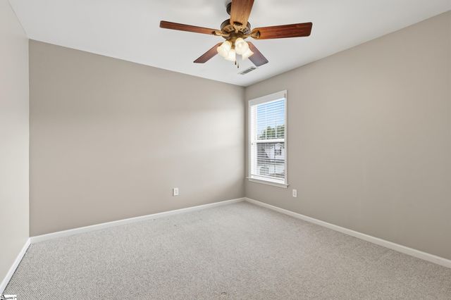 102 High Crest Court, Simpsonville, SC 29681