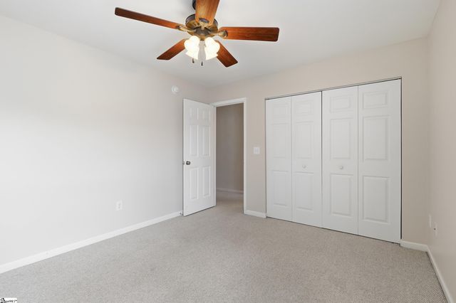 102 High Crest Court, Simpsonville, SC 29681