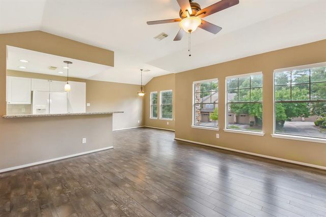 80 Scarlet Woods Court, The Woodlands, TX 77380