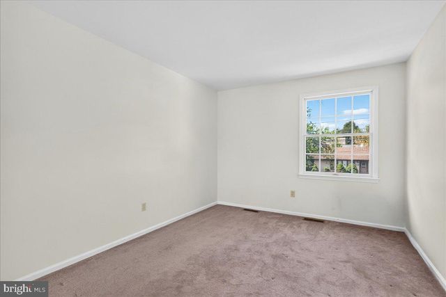 315--A OLIVE AVE, Horsham, PA 19044