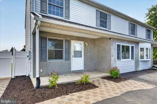 315--A OLIVE AVE, Horsham, PA 19044