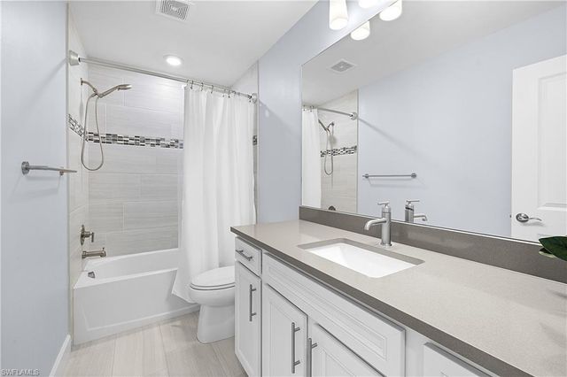 20104 Kingmont DR, Estero, FL 33928