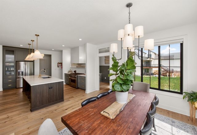 5822 NE Oak Drive, Ankeny, IA 50021