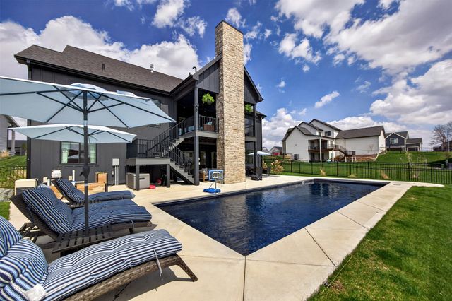 5822 NE Oak Drive, Ankeny, IA 50021