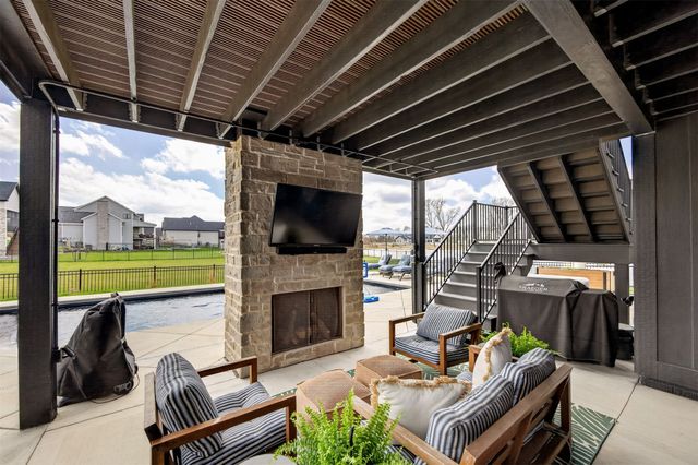 5822 NE Oak Drive, Ankeny, IA 50021