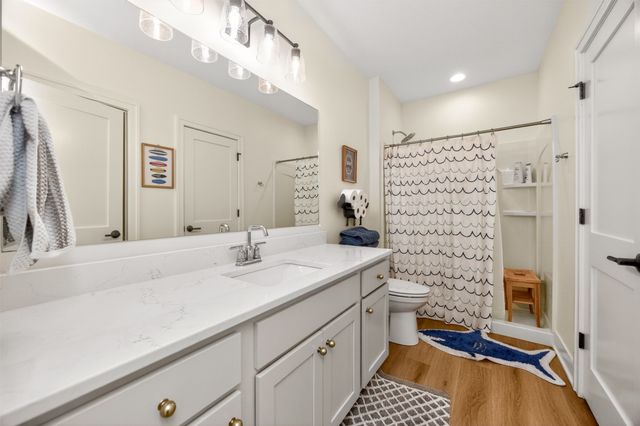 5822 NE Oak Drive, Ankeny, IA 50021