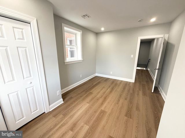 355 E LOUDON ST, Philadelphia, PA 19120