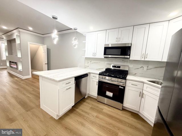 355 E LOUDON ST, Philadelphia, PA 19120