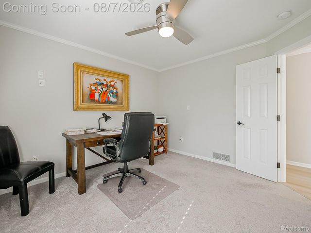 4977 Wavewood Drive, Commerce Charter Township, MI 48382