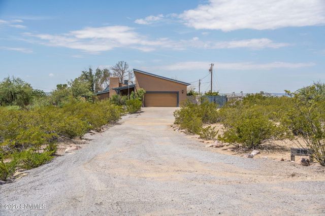 4820 Senita Drive, Las Cruces, NM 88011
