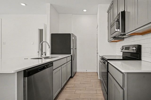 512 Birch Avenue, Princeton, TX 75407