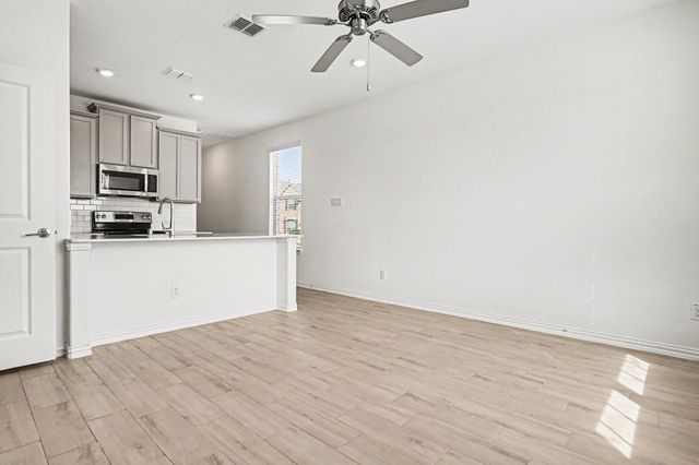 512 Birch Avenue, Princeton, TX 75407